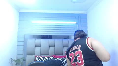 evelin zaens online show from 03-22-26, 04:05