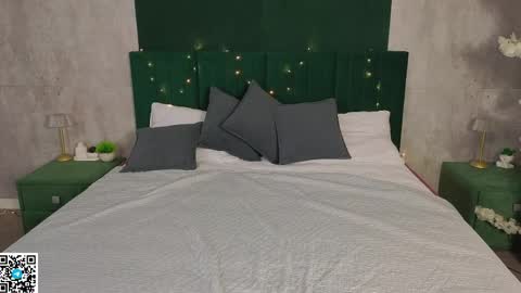 Evelina online show from 04-03-26, 01:14