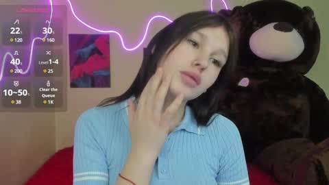 Snapshot of evelinalu chatting on 02-18-25, 02:49 Evelina online show from 02-18-25, 02:49