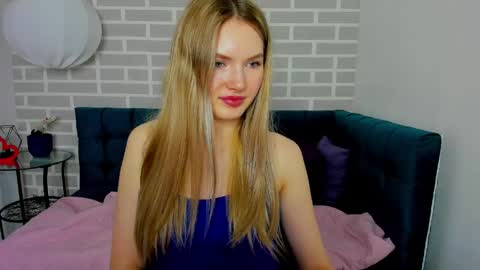 Snapshot of evelineamore chatting on 04-24-26, 08:50 Eveline online show from 04-24-26, 08:50