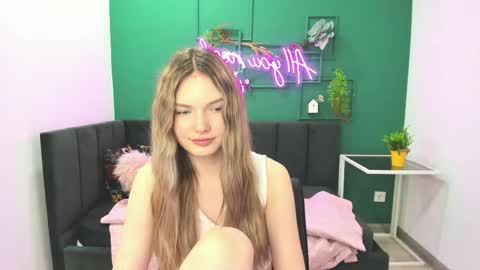 Snapshot of evelineamore chatting on 06-03-26, 08:50 Eveline online show from 06-03-26, 08:50