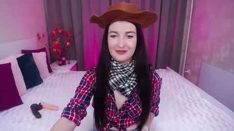 Snapshot of evelingills chatting on 11-07-25, 06:24 Evelin online show from 11-07-25, 06:24