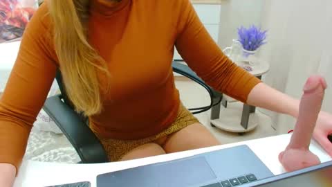 evelove online show from 03-09-26, 03:16