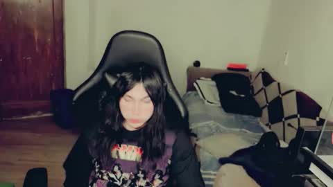 evelyn420521 online show from 04-28-26, 10:09