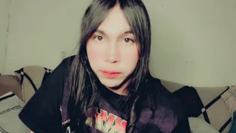 Snapshot of evelyn420521 chatting on 06-18-26, 09:14 evelyn420521 online show from 06-18-26, 09:14