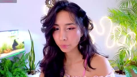 Snapshot of evelyn_chelle chatting on 01-14-26, 09:20 Im Eve or Chelle Next Stream 191224 online show from 01-14-26, 09:20