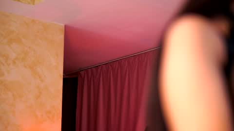 Evelyn online show from 02-03-25, 07:10