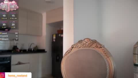 E V E L Y N  online show from 02-06-25, 02:48