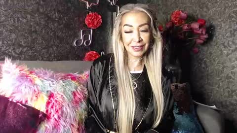 EvelynaGrey online show from 01-27-25, 02:53