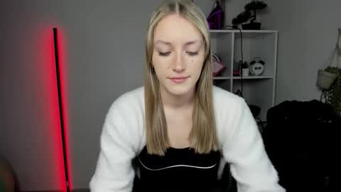 evelynblond online show from 03-16-26, 06:28