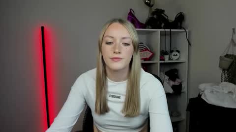 evelynblond online show from 04-10-26, 12:43