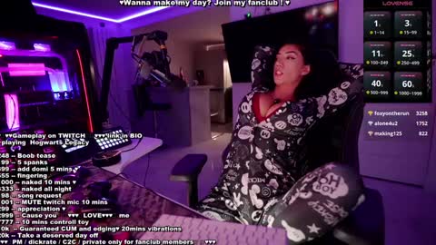 Evelyne online show from 01-16-25, 01:27