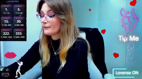evelyne_rose online show from 11-10-25, 06:23