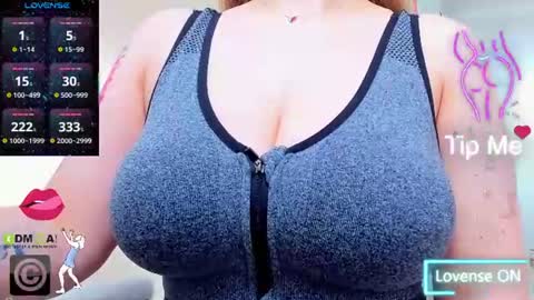 evelyne_rose online show from 07-18-26, 05:33