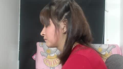 Evelyne online show from 04-11-26, 07:45