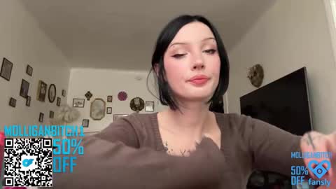 Evelyn online show from 02-19-26, 09:44