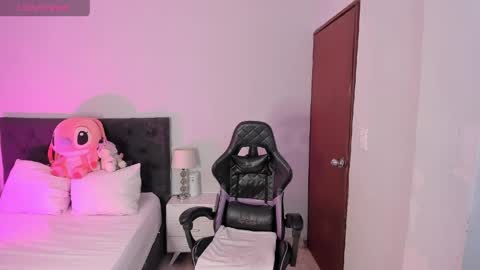 LAURA SOFIA  INDEPENDENT MODEL FOLLOW ME NOW ALMOST 10000 FOLLOWERS online show from 06-04-26, 08:48