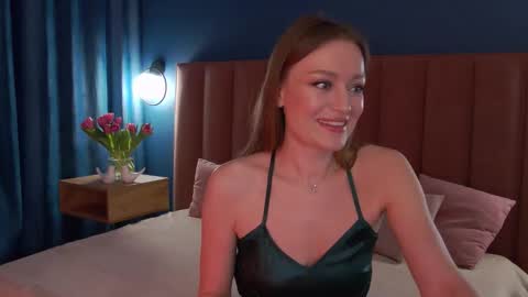 Evelyn online show from 03-09-26, 02:26