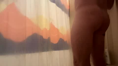 Snapshot of evenford23 chatting on 02-16-25, 04:10 evenford23 online show from 02-16-25, 04:10