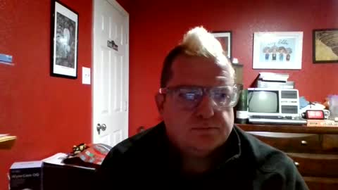 Snapshot of eventhorizon47 chatting on 12-25-24, 12:05 EV47 online show from 12-25-24, 12:05