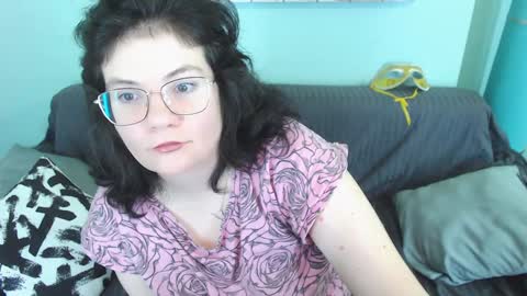 Everly online show from 02-07-25, 07:07