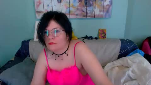 Everly online show from 02-07-26, 04:16