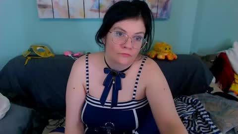 Everly online show from 04-18-26, 08:29