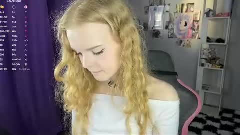 Snapshot of evetease chatting on 07-13-26, 04:48 Eva online show from 07-13-26, 04:48