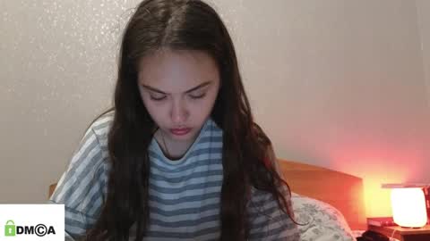 Snapshot of evi_woow chatting on 05-20-26, 09:21 evi_woow online show from 05-20-26, 09:21