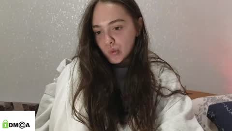 Snapshot of evi_woow chatting on 06-18-26, 09:30 evi_woow online show from 06-18-26, 09:30