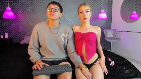 Snapshot of evie_demn chatting on 02-24-26, 08:29 Evie Denm online show from 02-24-26, 08:29