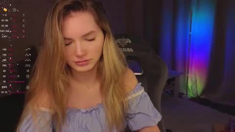 Evelyn online show from 11-27-25, 11:34