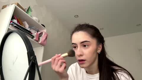 Chloe online show from 05-27-26, 01:30