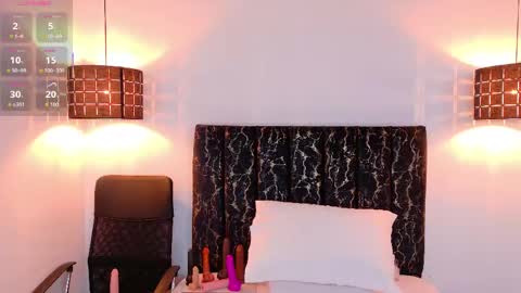 evvaa_moon online show from 04-18-26, 12:31