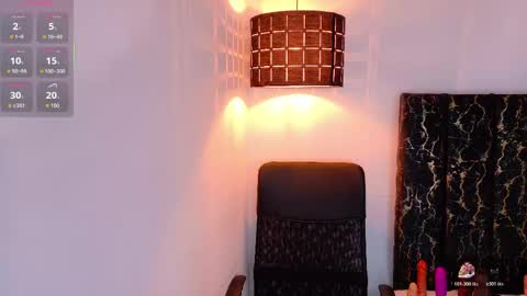 Snapshot of evvaa_moon chatting on 04-29-26, 12:31 evvaa_moon online show from 04-29-26, 12:31