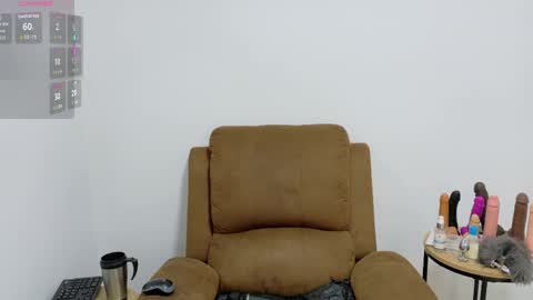 Snapshot of evvaa_moon chatting on 06-06-26, 12:32 evvaa_moon online show from 06-06-26, 12:32