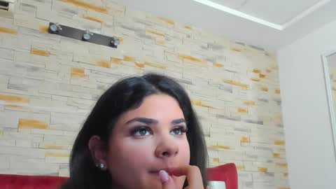 Snapshot of evvamonroe chatting on 05-23-26, 06:56 Evva online show from 05-23-26, 06:56
