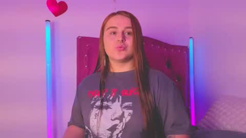 EVY online show from 10-14-25, 01:50