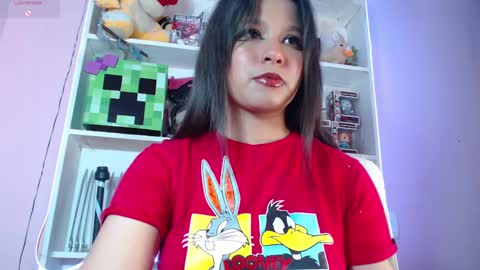 Snapshot of evybubbles_ chatting on 12-04-24, 04:27 Im Evy online show from 12-04-24, 04:27