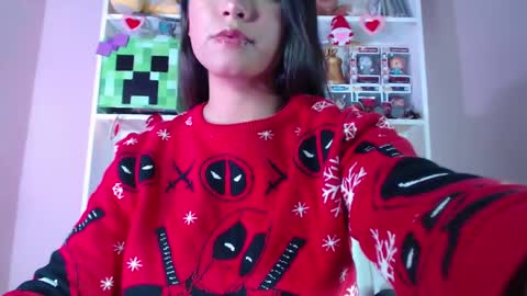 Snapshot of evybubbles_ chatting on 02-16-25, 12:52 Im Evy online show from 02-16-25, 12:52