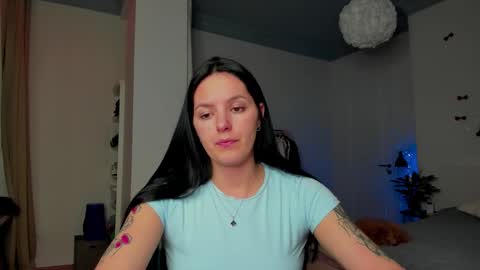 Snapshot of ewelynscott chatting on 01-31-26, 09:46 ewelynscott online show from 01-31-26, 09:46