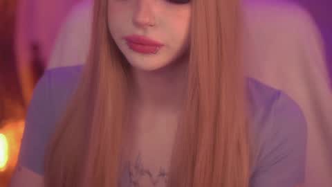 Snapshot of ex_angel chatting on 12-20-24, 11:58 Alyson online show from 12-20-24, 11:58