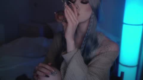 Snapshot of ex_angel chatting on 01-22-25, 12:38 Alyson online show from 01-22-25, 12:38