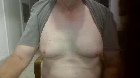 Snapshot of excitacbleguy9 chatting on 06-04-26, 01:17 was excitablyguy hacked online show from 06-04-26, 01:17