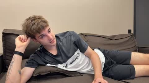 Snapshot of exclusiveflexboy chatting on 07-20-26, 10:01 exclusiveflexboy online show from 07-20-26, 10:01