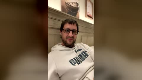 Snapshot of exhibitionfunx chatting on 01-12-26, 01:22 exhibitionfunx online show from 01-12-26, 01:22