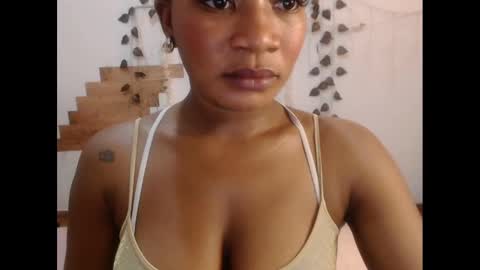 Snapshot of exoctic_ruby chatting on 01-04-25, 01:42 Ruby online show from 01-04-25, 01:42