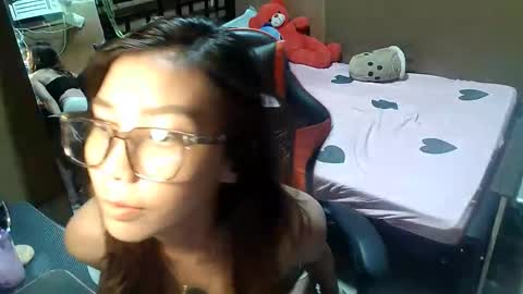 exotic_abby69 online show from 04-01-26, 02:25