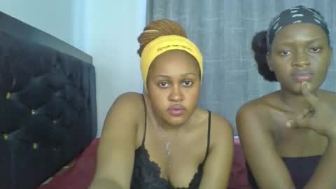 exotic_cutiee online show from 05-25-26, 07:25