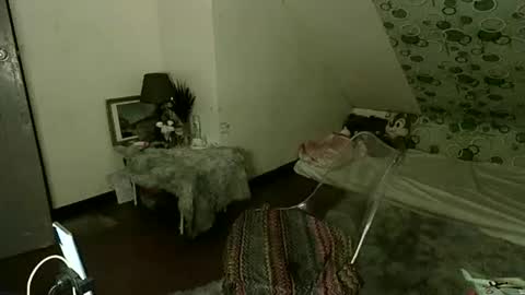 exoticapril01 online show from 12-21-25, 01:40